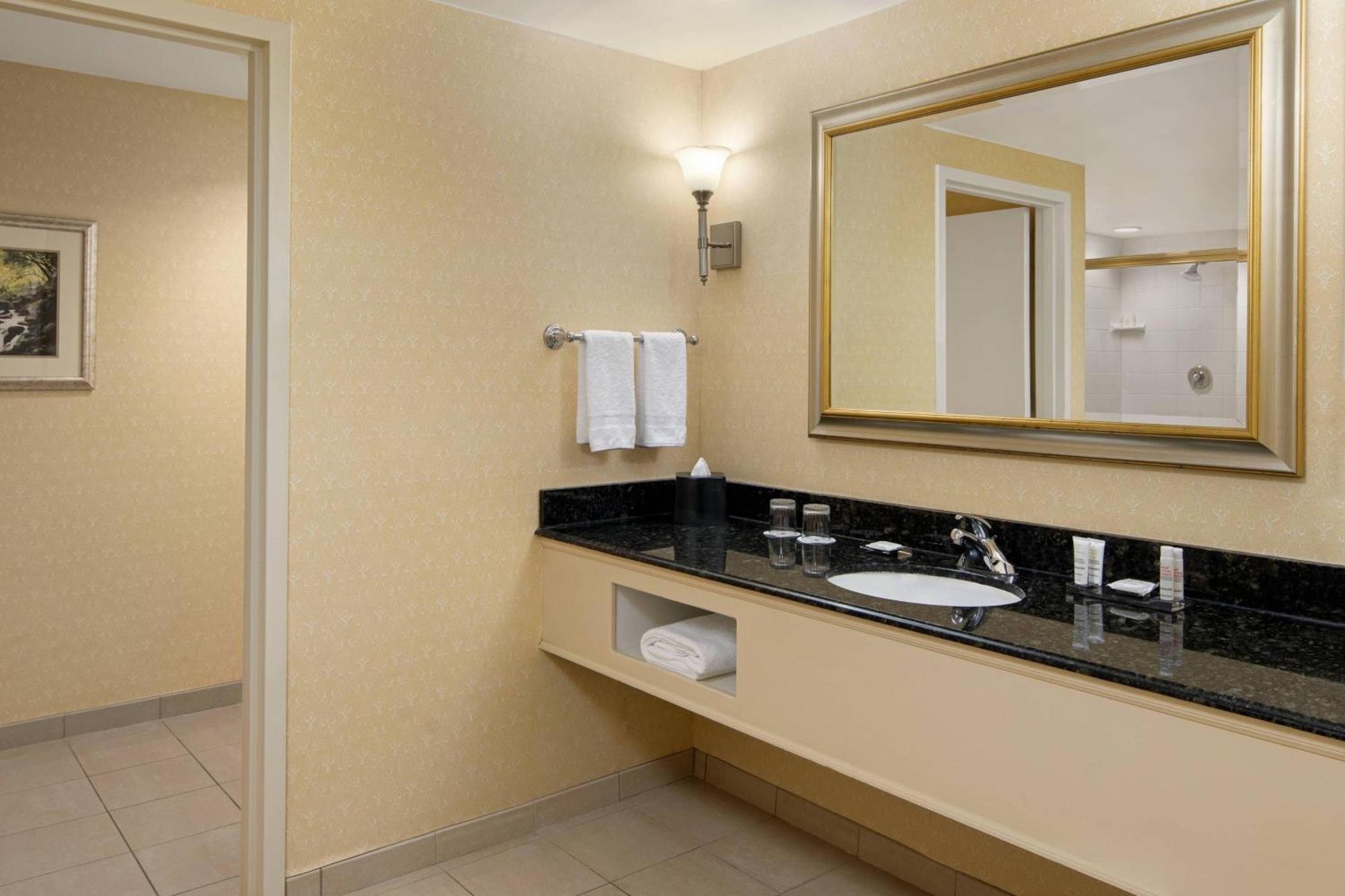 สปาร์ตันเบิร์ก แมริออท Hotel ภายนอก รูปภาพ